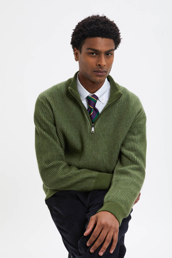 MAGLIONE CON ZIP CORTA E COLLO A LUPETTO