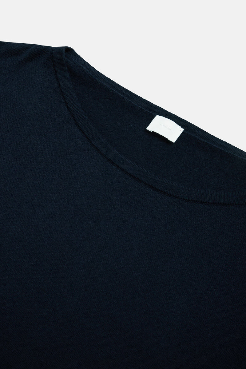 Round Longsleeve Pullover