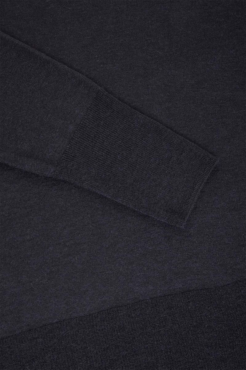 Round Longsleeve Pullover