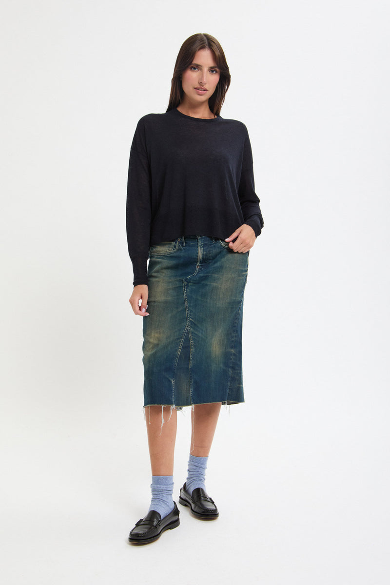 Round Longsleeve Pullover