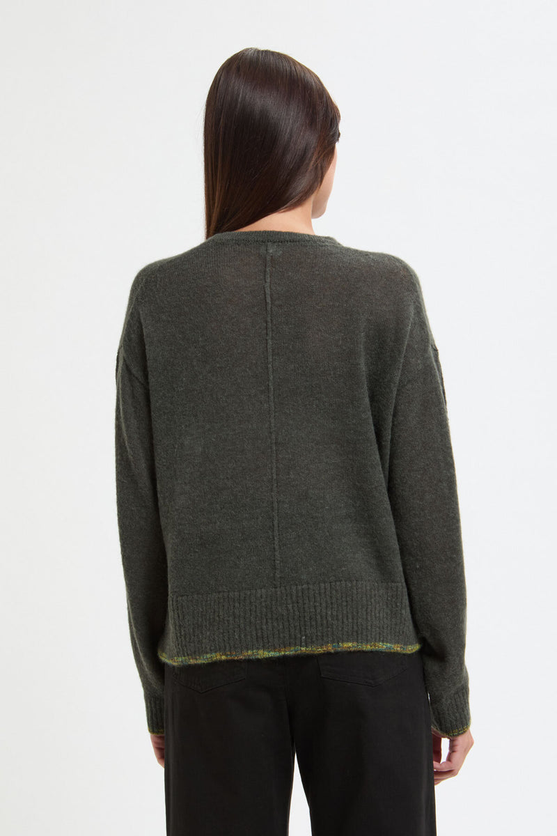 Round Longsleeve Pullover