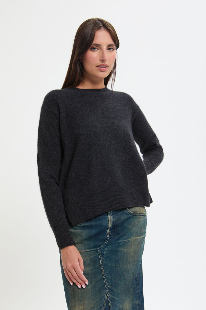 Hamilton Wool Raccoon Side Button Pullover