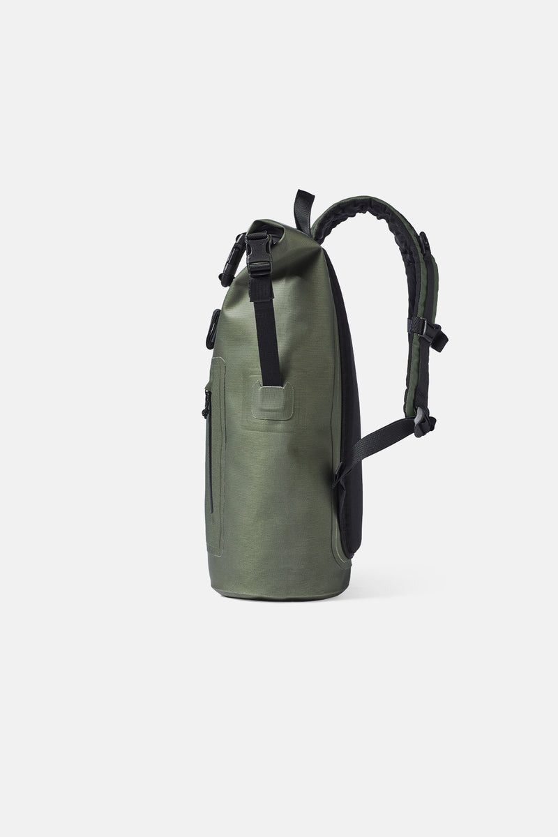 DRY BACKPACK