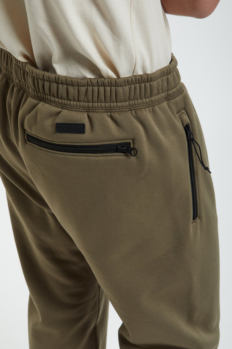 GRANITE SPIRE FLEECE PANT