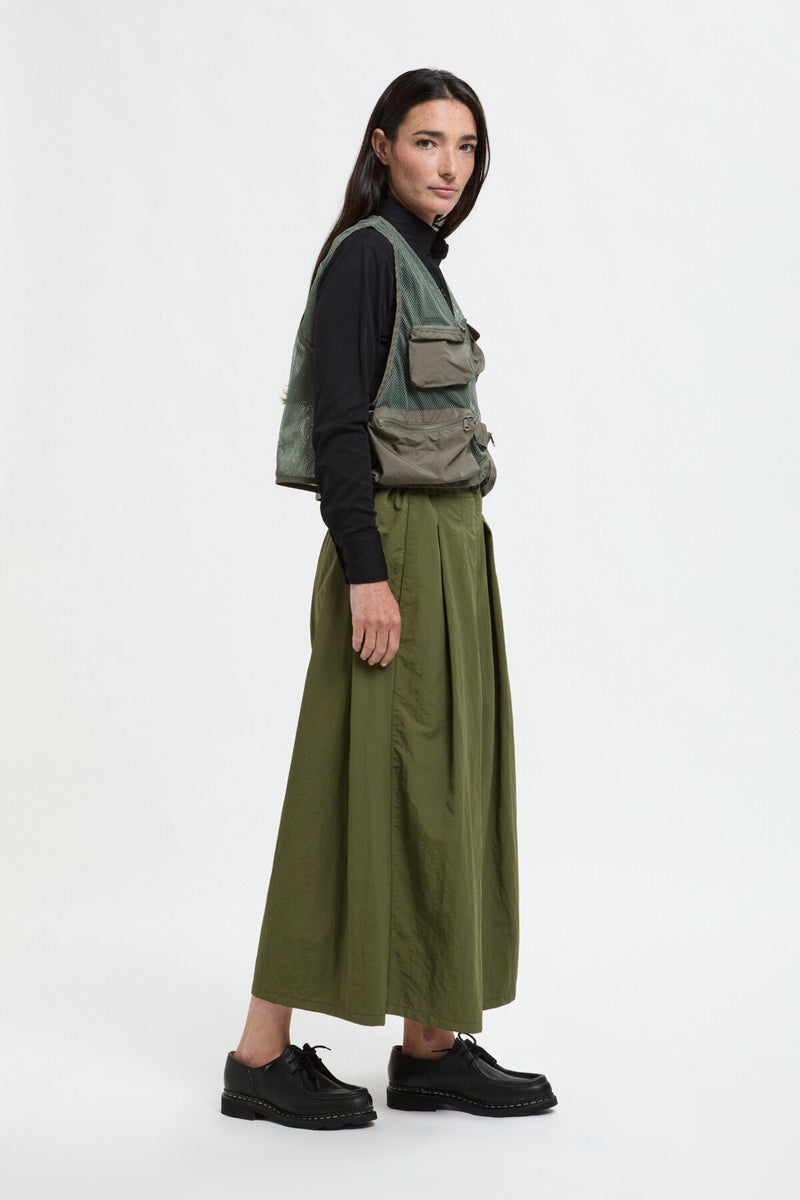 Pantaloni svasati in nylon