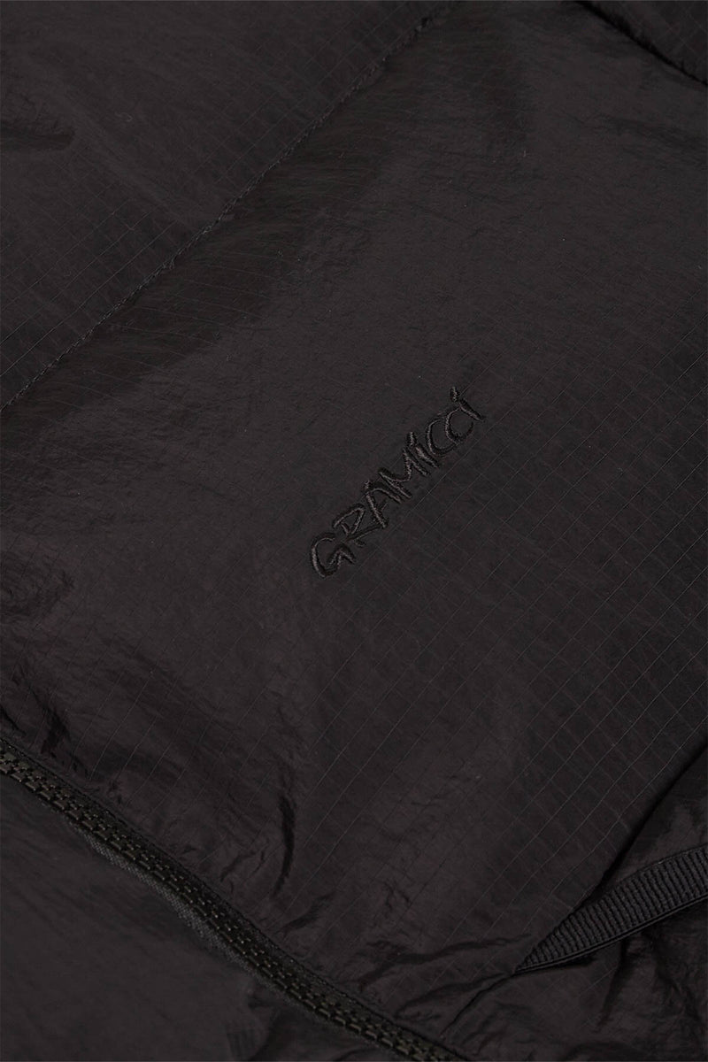 Giacca con cappuccio imbottita