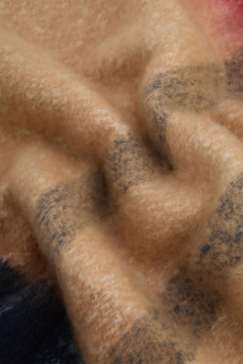 Isla Tartan Boucle Scarf