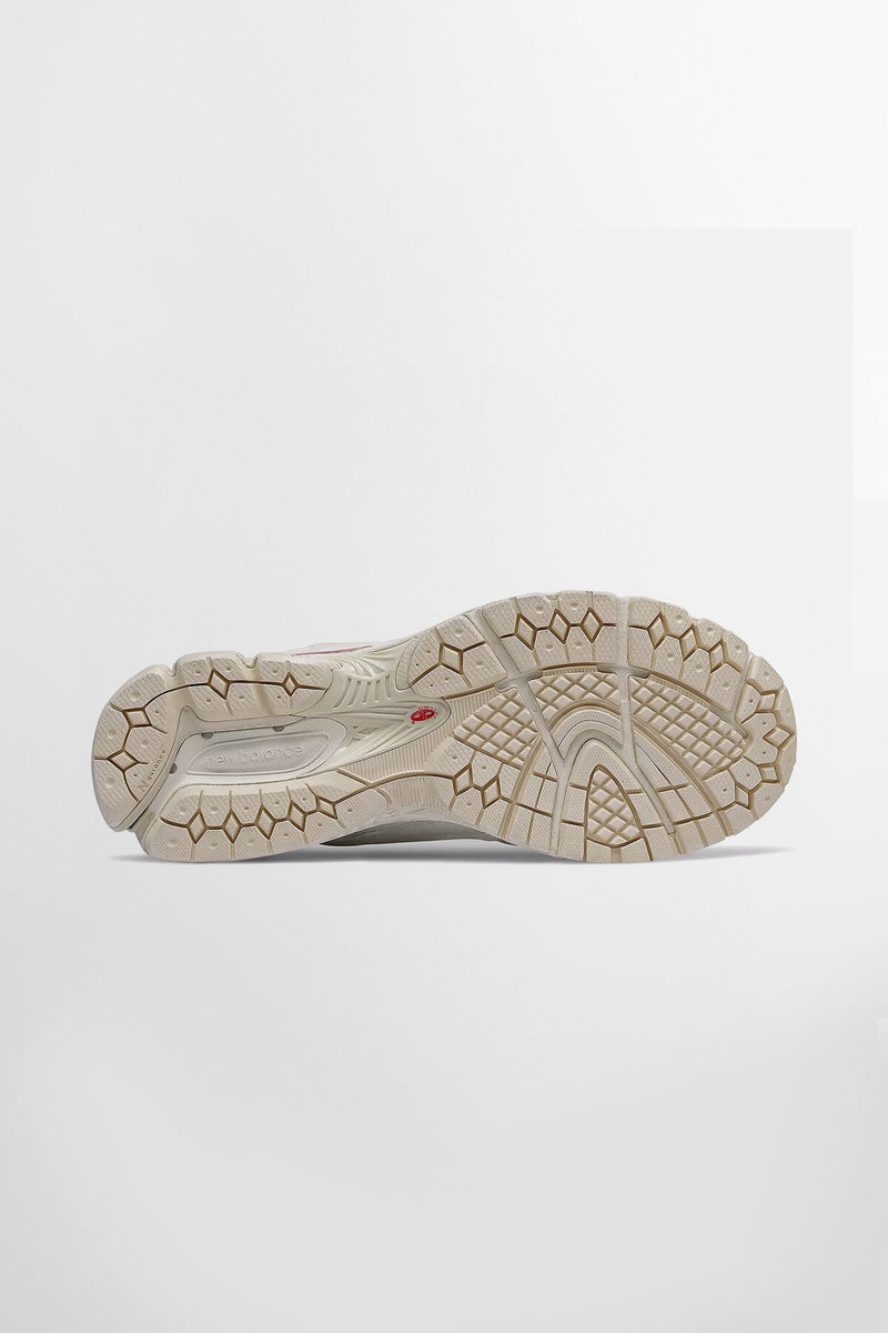 2002R Protection Pack Shoes