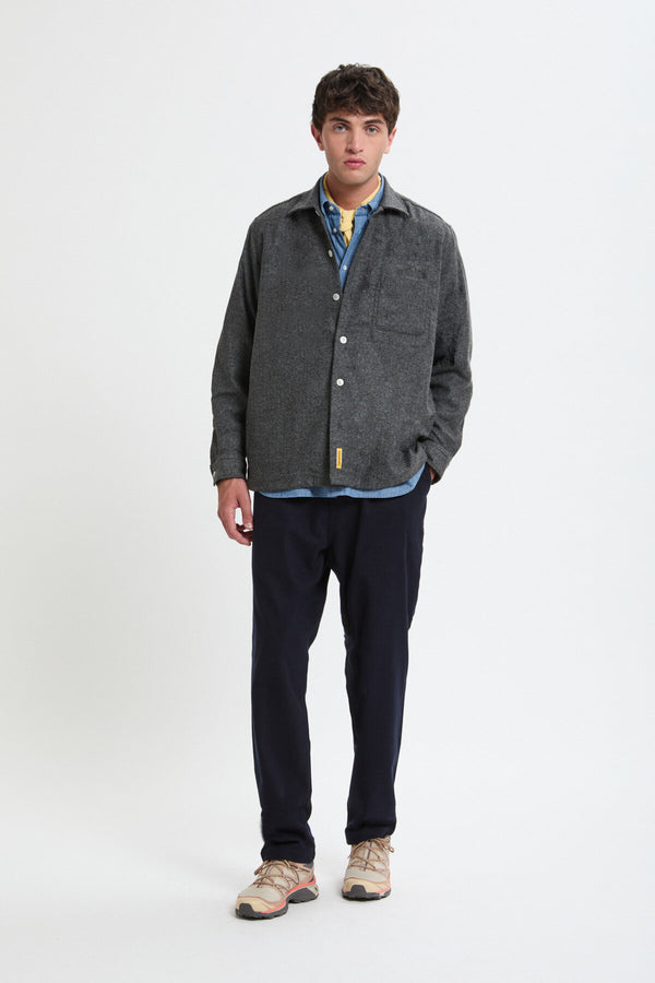 Long-sleeved overshirt
