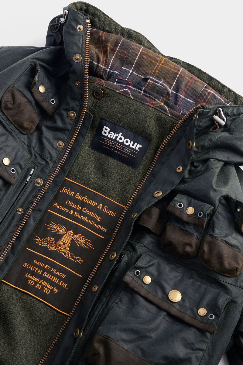 Giacca cerata Military Barbour x TO KI TO