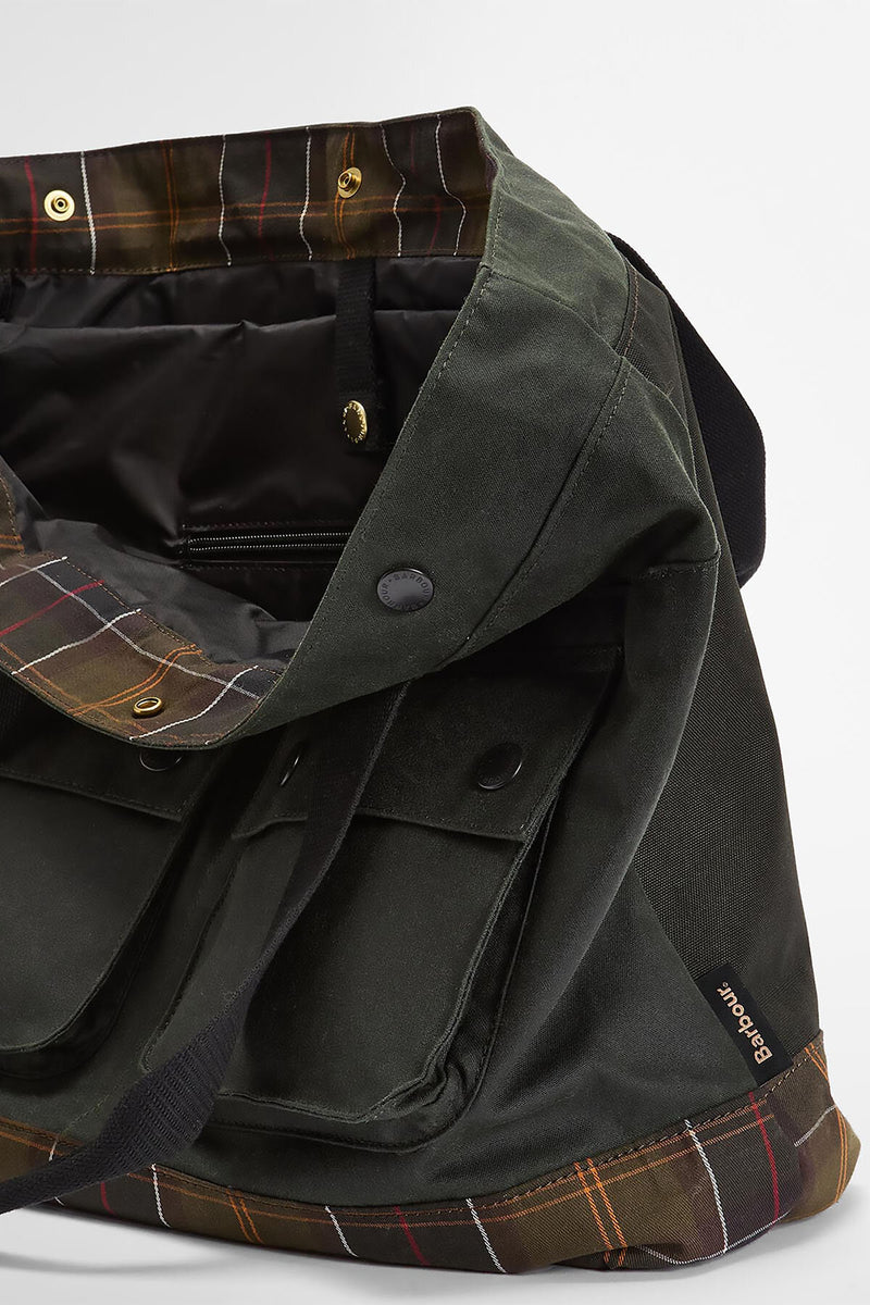 Barbour Field Waxed Tote Bag