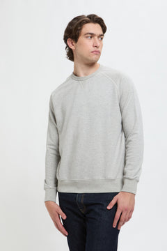 Felpa con scollo classico