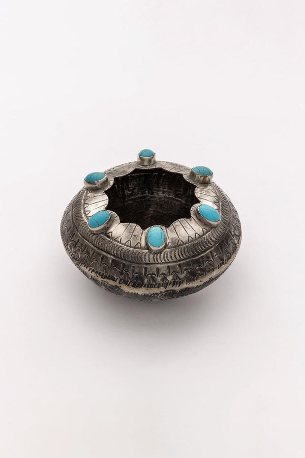 Stamped Scalloped Pot