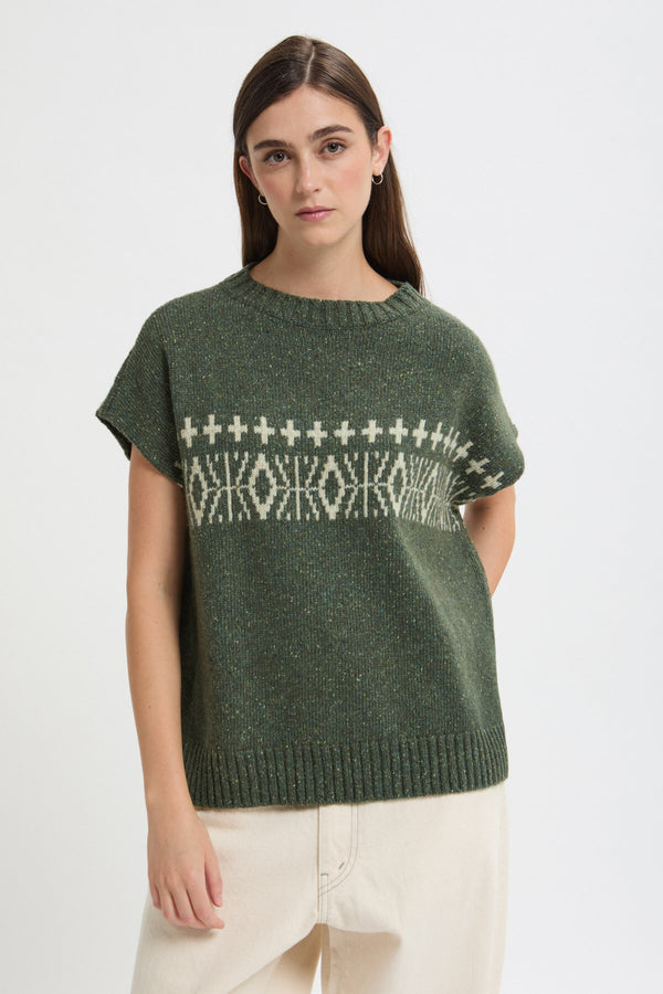 Jacquard pattern vest