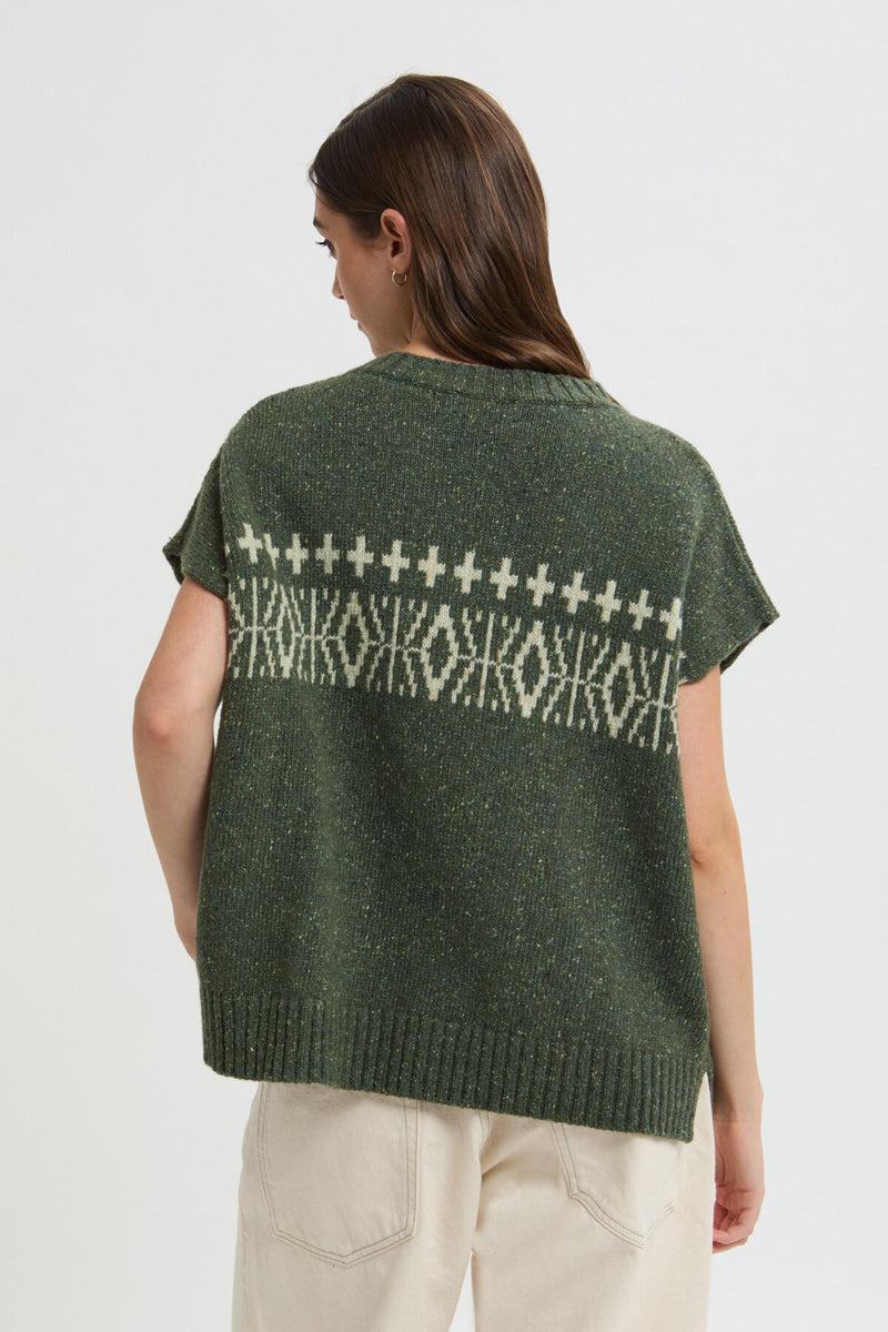 Jacquard pattern vest