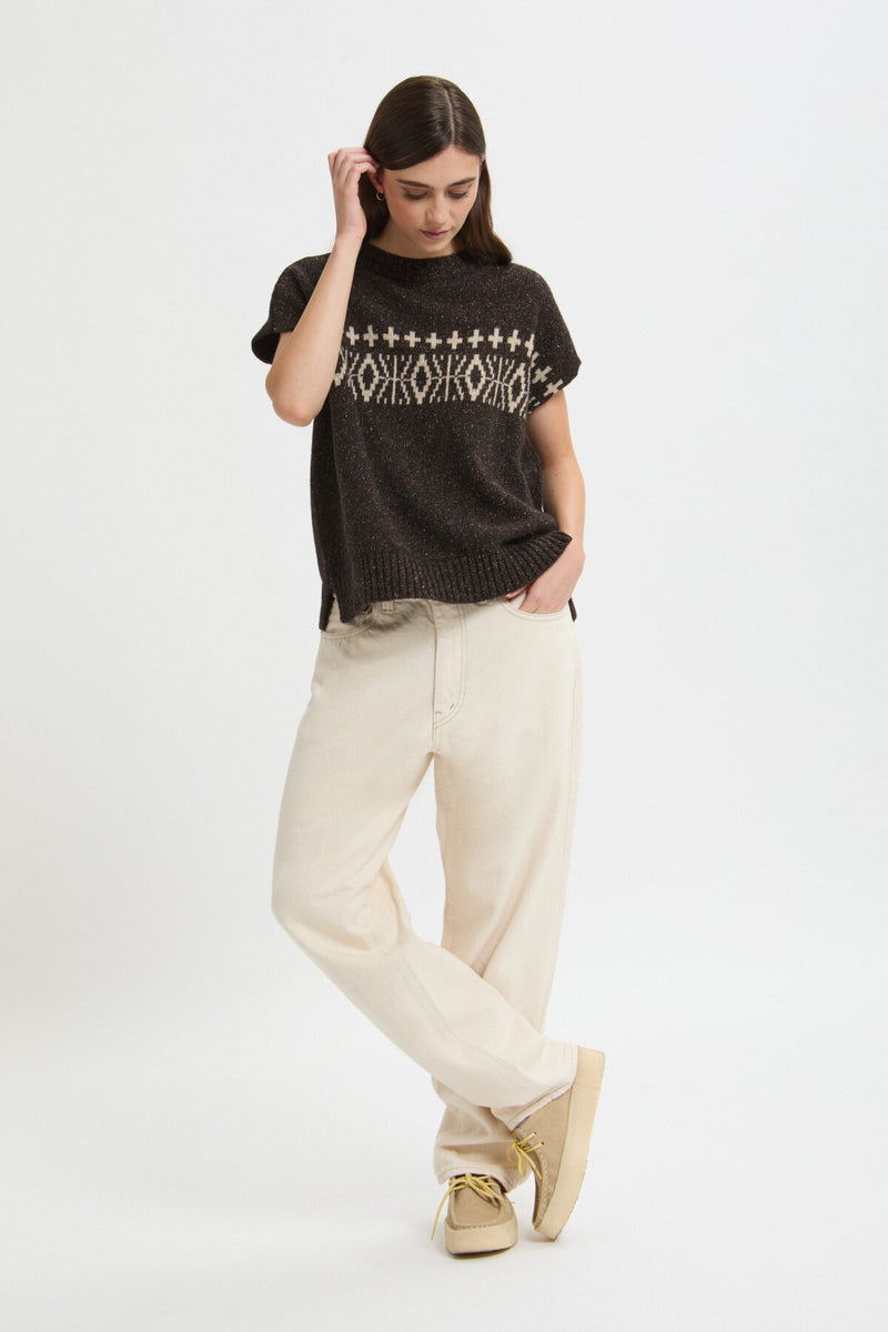 Jacquard pattern vest