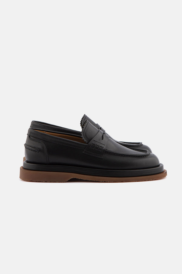 Black leather mocassin